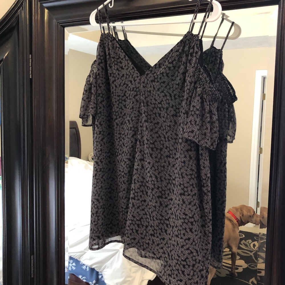 Loft short-sleeve blouse
